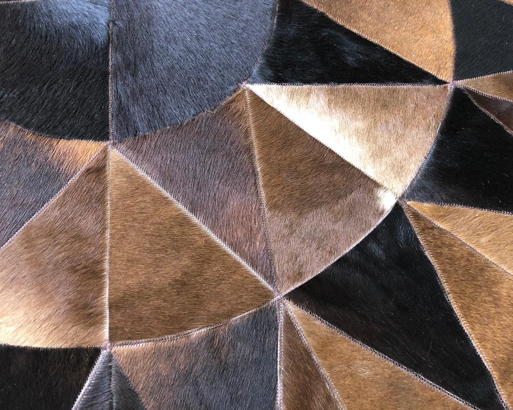 Brown & Black Cowhide Patchwork Round Rug