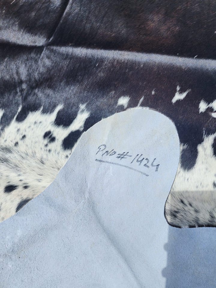 Specked Black Cowhide Rug #1424