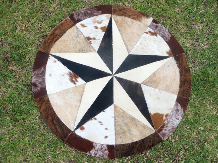 Star Cowhide Patchwork Round Rug