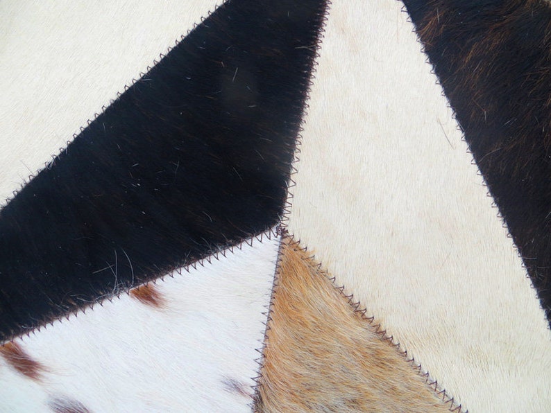 Star Cowhide Patchwork Round Rug