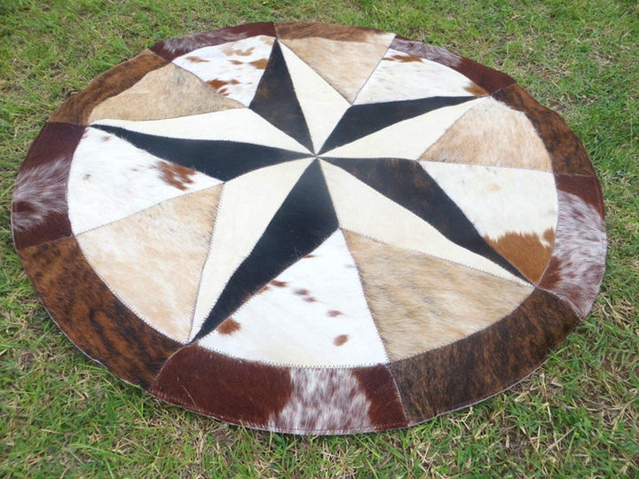 Star Cowhide Patchwork Round Rug